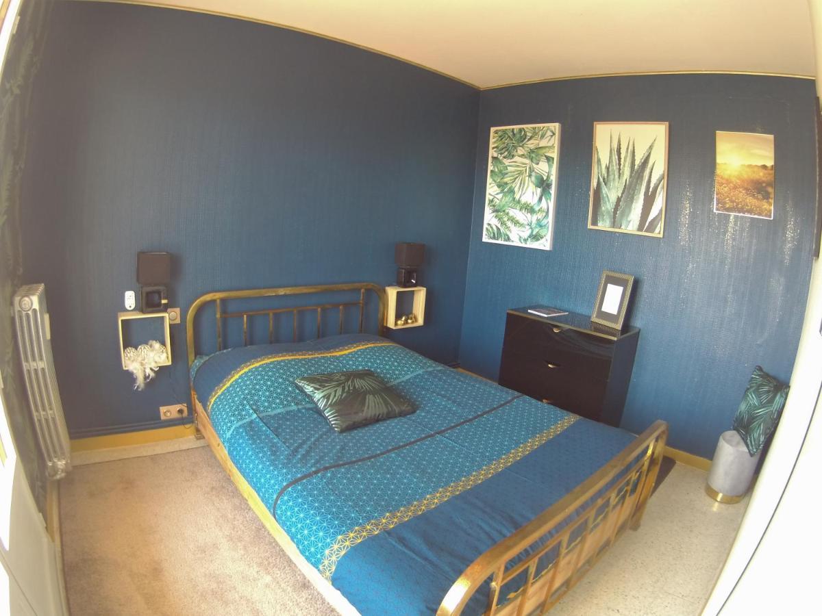 La Bulle Bleue Apartment *
